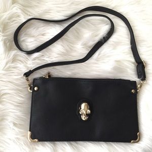 Skull cross body/wristlet bag